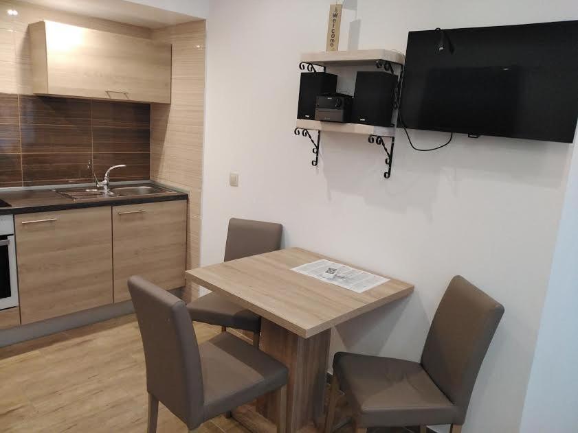 Apartmani Morovi Dvori Drage Extérieur photo